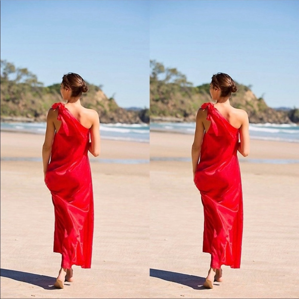 Free People Beautiful One Shoulder Special Edition SOA Maxi Dress - Picture 4 of 11